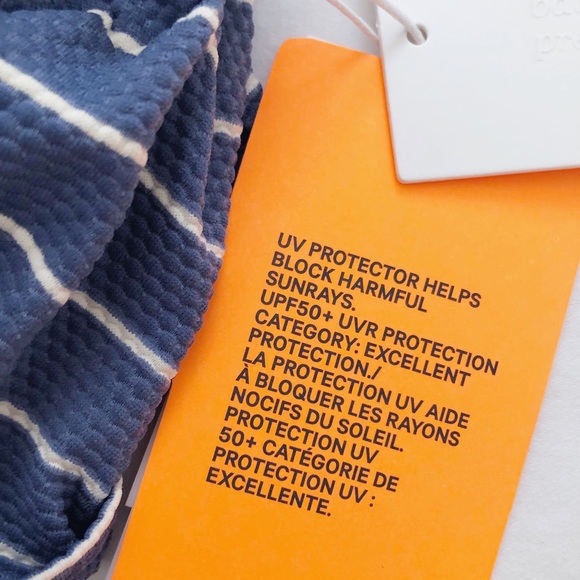 H&M baby exclusive UPF50 swimsuit - Picture 2 of 6